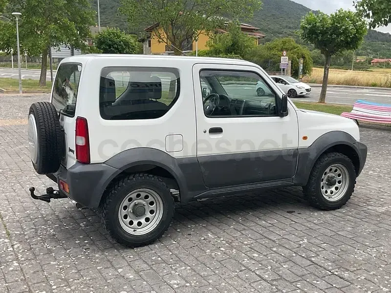 Usado Suzuki Jimny 85 CV (62 kW) 2014 Blanco SUV