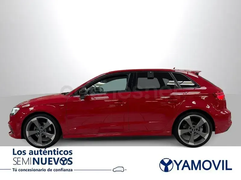 Usado Audi A3 Comfort 150 CV (110 kW) 2018 Rojo Berlina