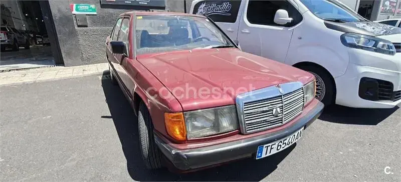 Usado Mercedes 190 136 CV (100 kW) 1990 Granate Berlina
