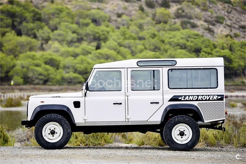 Usado Land Rover Defender 112 HP (82 kW) 1995 Branco SUV