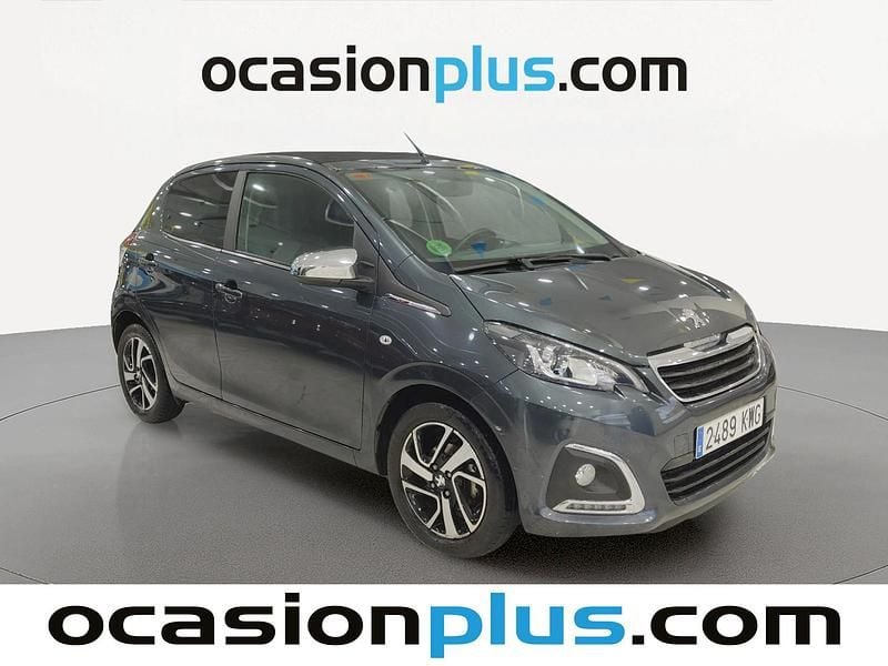 Usado Peugeot 108 Allure 72 CV (52 kW) 2019 Gris Utilitario