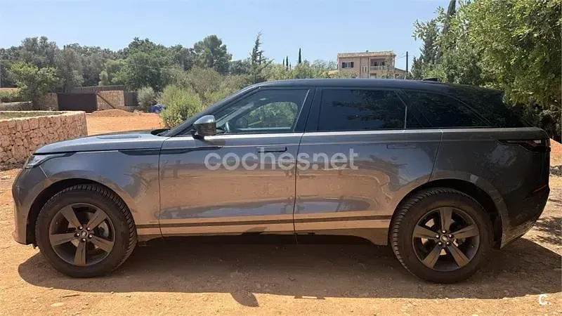 Usado Land Rover Range Rover Velar R-Dynamic 240 CV (176 kW) 2019 Gris / plata SUV