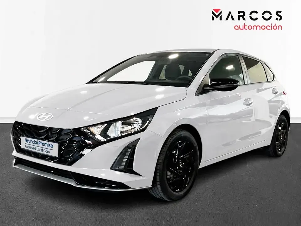 Usado Hyundai i20 Blackline 90 CV (66 kW) 2026 Utilitario