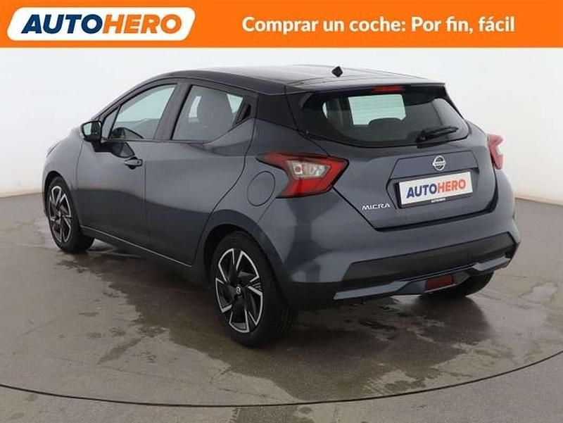 Usado Nissan Micra Acenta 101 CV (74 kW) 2022 Gris Utilitario