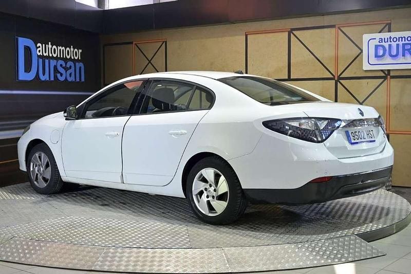 Usado Renault Fluence Dynamique 50 kW (68 CV) 2013 Blanco Berlina