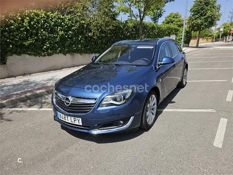 Usado Opel Insignia Excellence 170 CV (125 kW) 2016 Azul Familiar