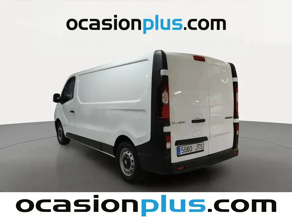 Usado Renault Trafic 145 CV (106 kW) 2016 Blanco Monovolumen