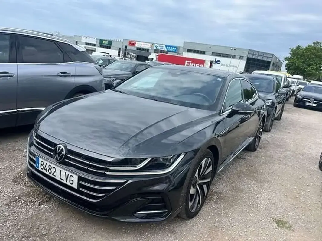 Usado VW Arteon R-line 218 CV (160 kW) 2021 Gris Coupe
