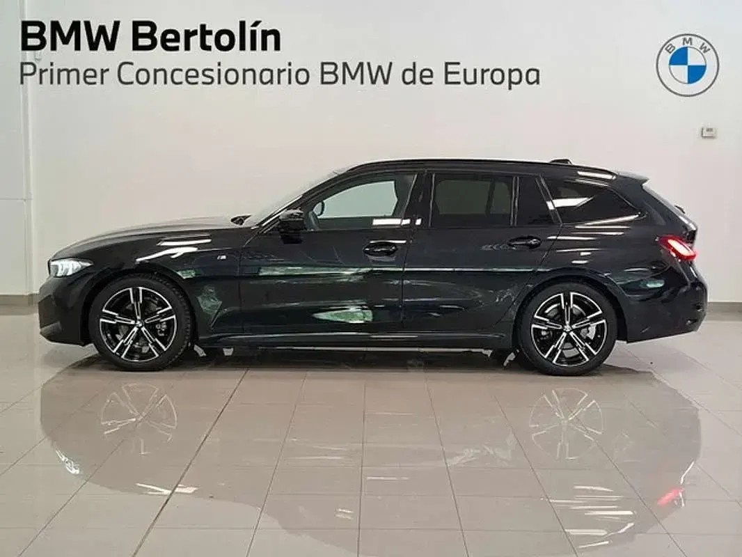 Usado BMW 318 150 CV (110 kW) 2025 Negro Familiar