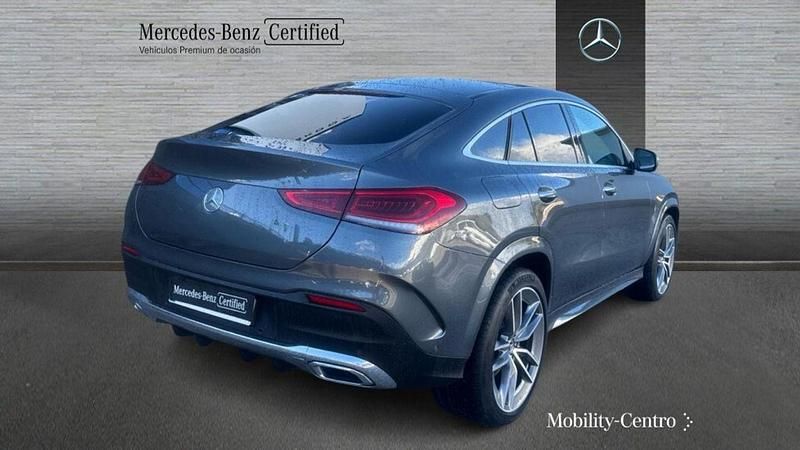 Usado Mercedes GLE400 AMG line 330 CV (242 kW) 2022 Gris / plata Coupe