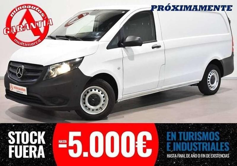 Usado Mercedes Vito 136 CV (100 kW) 2021 Blanco Van