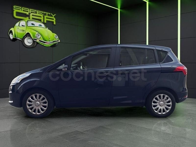Usado Ford B-MAX Ambiente 90 CV (66 kW) 2015 Azul Monovolumen