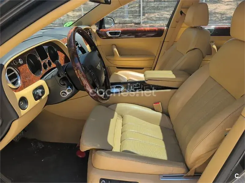 Usado Bentley Continental Flying Spur 552 CV (405 kW) 2006 Negro Berlina