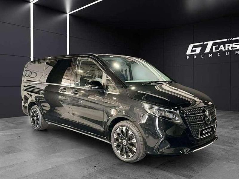 Usado Mercedes V250 Avantgarde 190 CV (139 kW) 2025 Negro Monovolumen