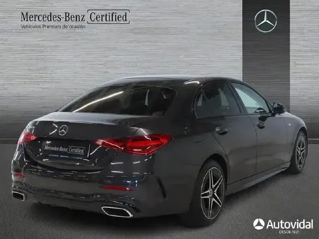 Usado Mercedes C300e 313 CV (230 kW) 2025 Gris grafito