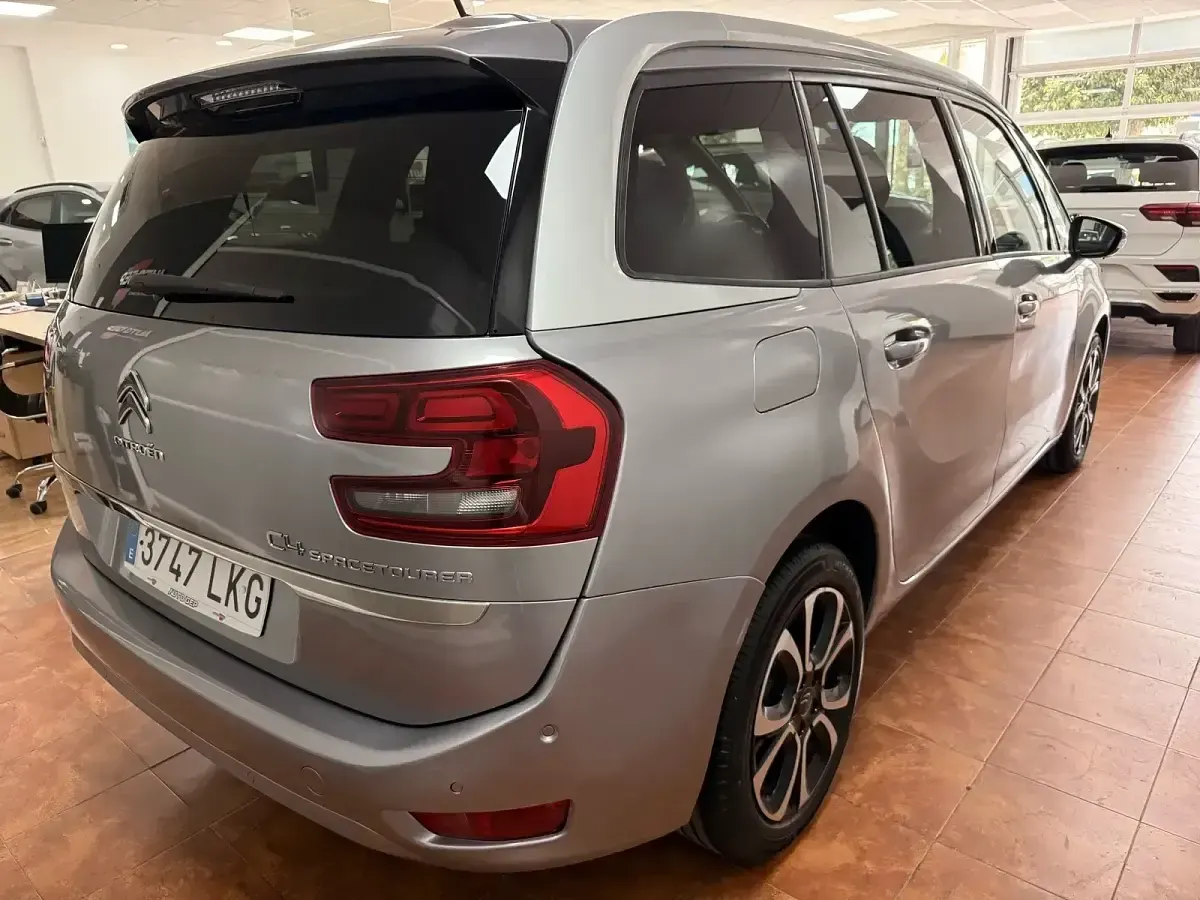 Usado Citroën C4 Origins 130 CV (95 kW) 2020 Gris
