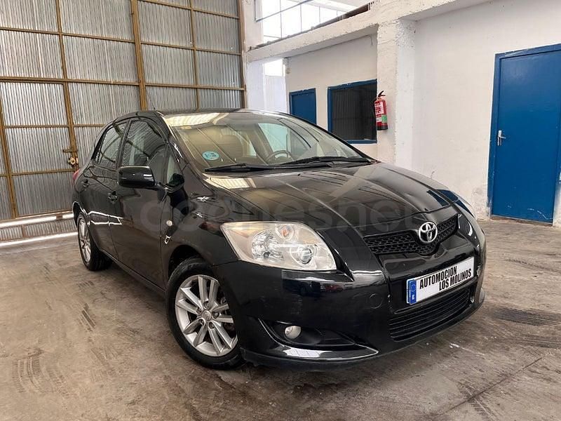 Usado Toyota Auris Active 90 CV (66 kW) 2009 Negro Utilitario