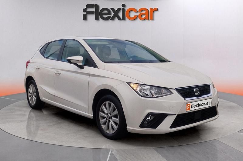 Blanco Usado 2018 Seat Ibiza Reference Utilitario | 8790 € (Precio justo) - Imagen 1/4