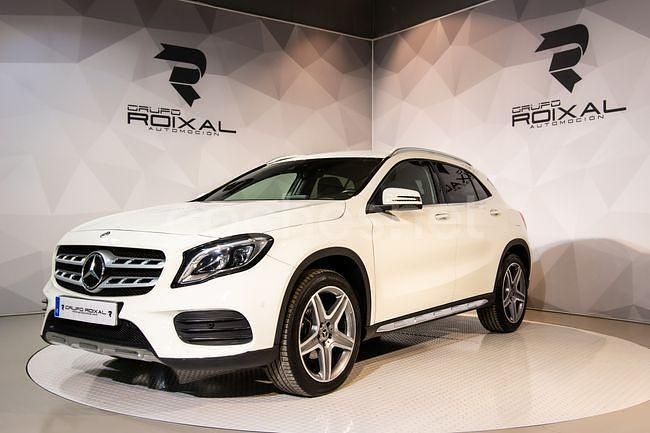 Usado Mercedes GLA200 AMG 136 CV (100 kW) 2017 Blanco SUV