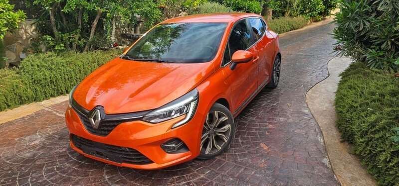 Naranja Usado 2020 Renault Clio V Intens Utilitario | 11.000 € (Buen precio) - Imagen 1/4