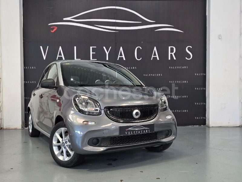 Gris / plata Usado 2018 Smart ForFour Berlina | 8450 € (Buen precio) - Imagen 1/4