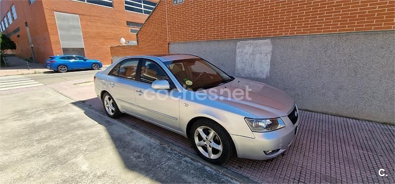Gris / plata Usado 2007 Hyundai Sonata Style Berlina | 3950 € (Buen precio) - Imagen 1/4