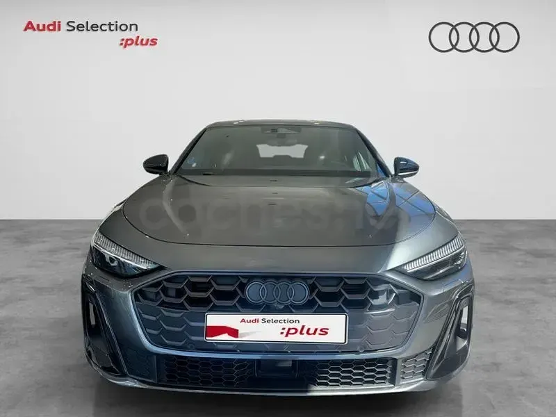Usado Audi A5 S-Line 204 CV (150 kW) 2025 Gris / plata Berlina