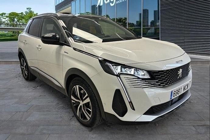 Usado Peugeot 3008 GT 225 CV (165 kW) 2022