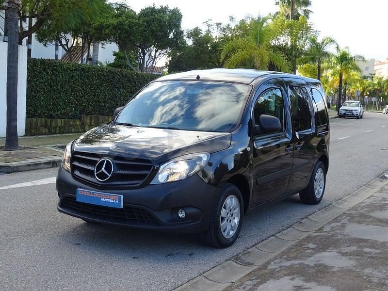 Usado Mercedes Citan 111 116 CV (85 kW) 2019 Negro Familiar