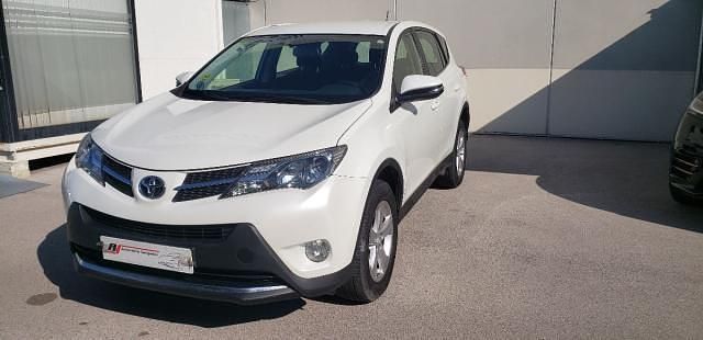 Blanco Usado 2013 Toyota RAV4 Active SUV | 13.500 € (Precio justo) - Imagen 1/4
