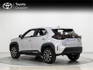Usado Toyota Yaris Hybrid Active 116 CV (85 kW) 2023 Gris