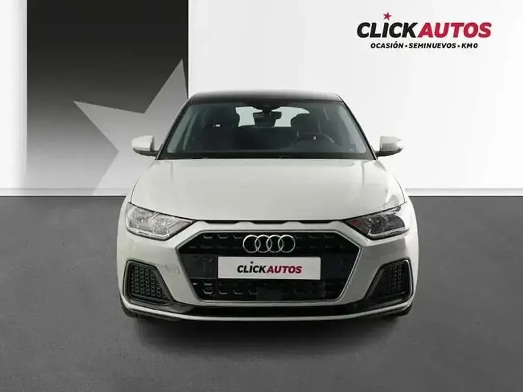 Usado Audi A1 Advanced 116 CV (85 kW) 2025 Plateado SUV