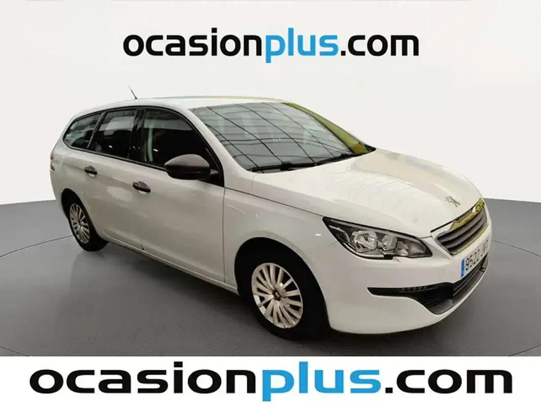 Usado Peugeot 308 SW Access 110 CV (80 kW) 2016 Blanco Familiar