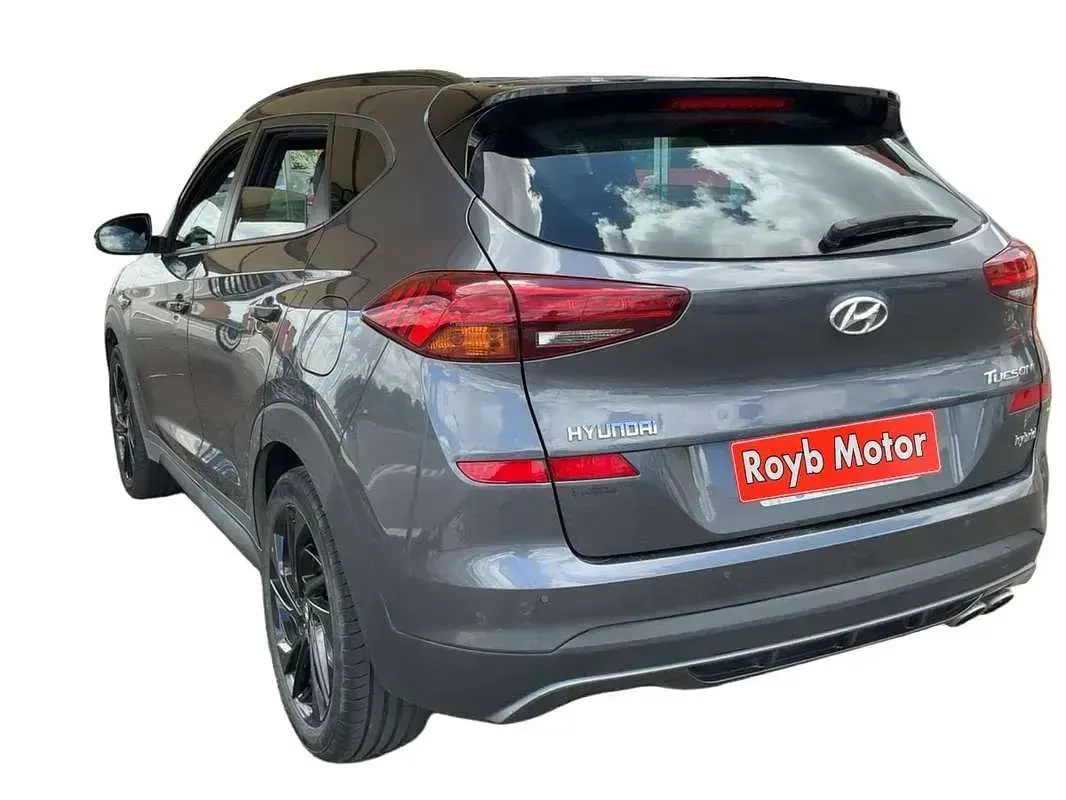 Usado Hyundai Tucson N Line 136 CV (100 kW) 2020 Gris SUV