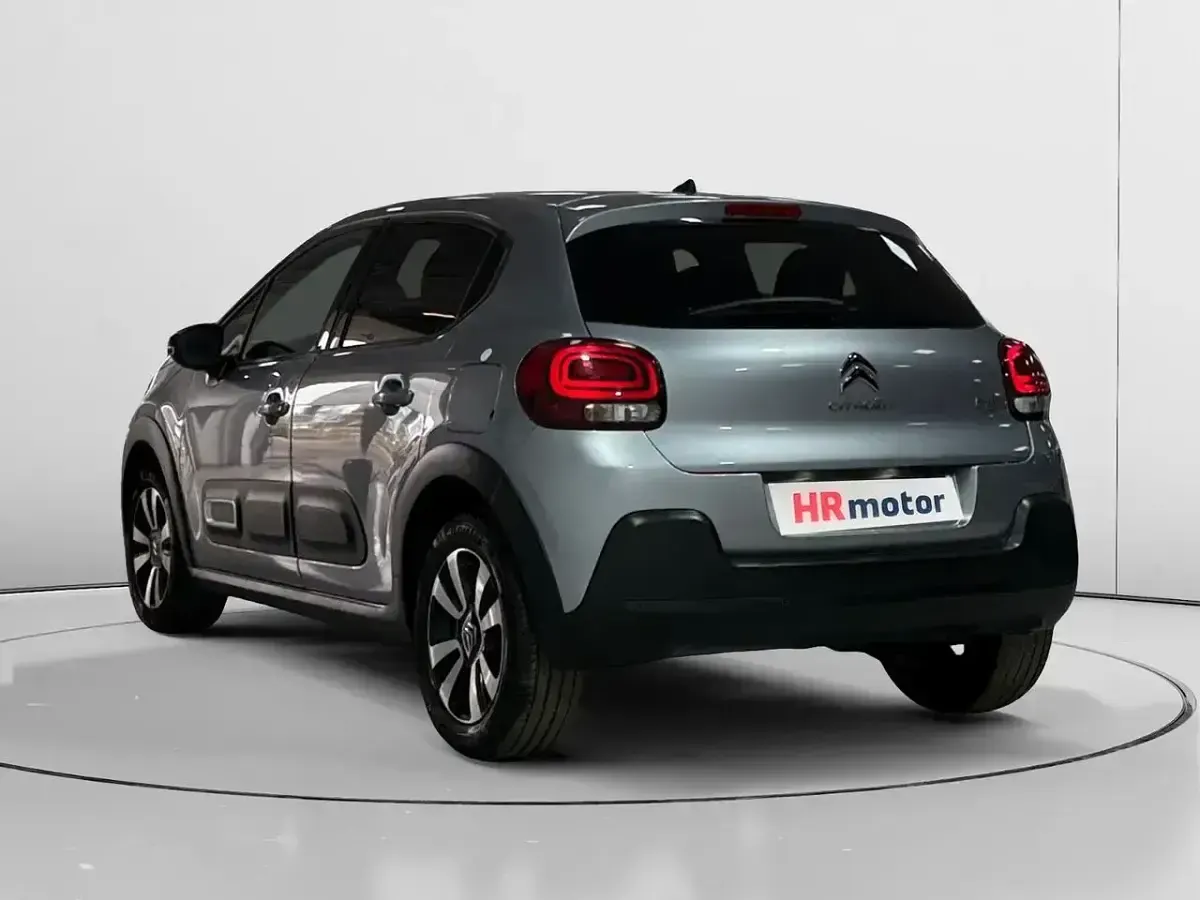 Begagnad Citroën C3 PureTech 110 HK (80 kW) 2024 Grå Halvkombi