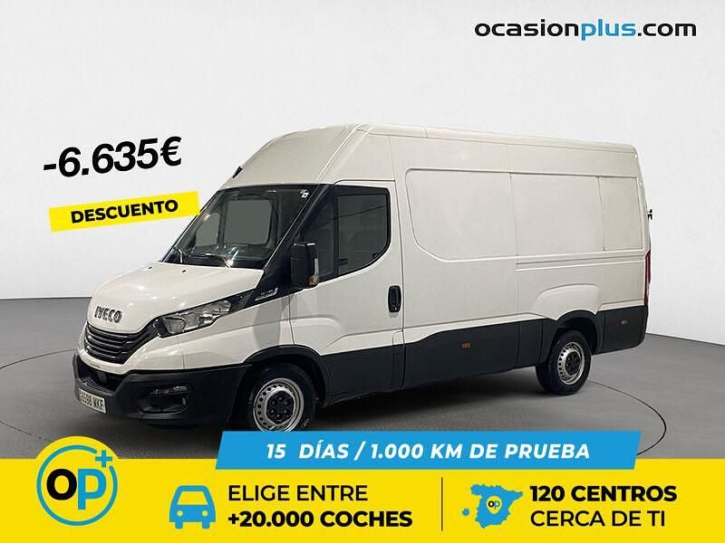 Blanco Usado 2023 Iveco Daily Berlina | 28.000 € (Precio justo) - Imagen 1/4