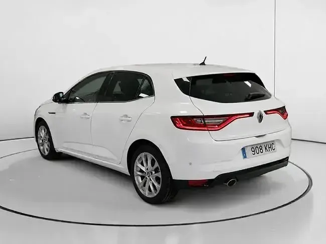 Usado Renault Mégane Zen 110 CV (80 kW) 2018 Blanco Berlina