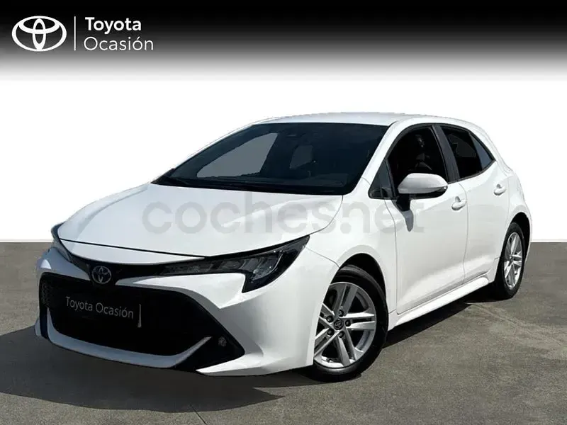Usado Toyota Corolla Active 122 CV (89 kW) 2022 Blanco Berlina