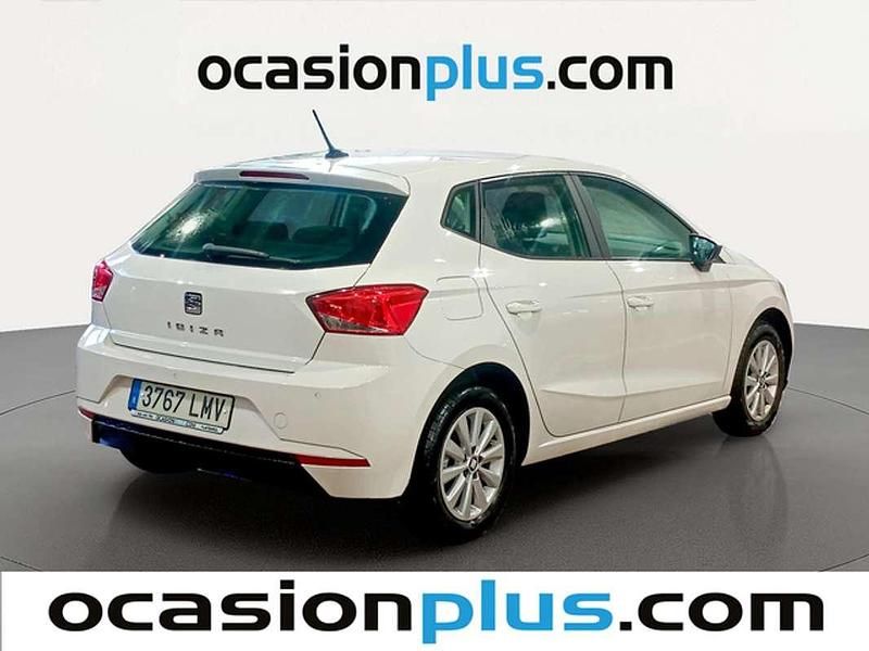 Usado Seat Ibiza Style 110 CV (80 kW) 2021 Blanco Utilitario