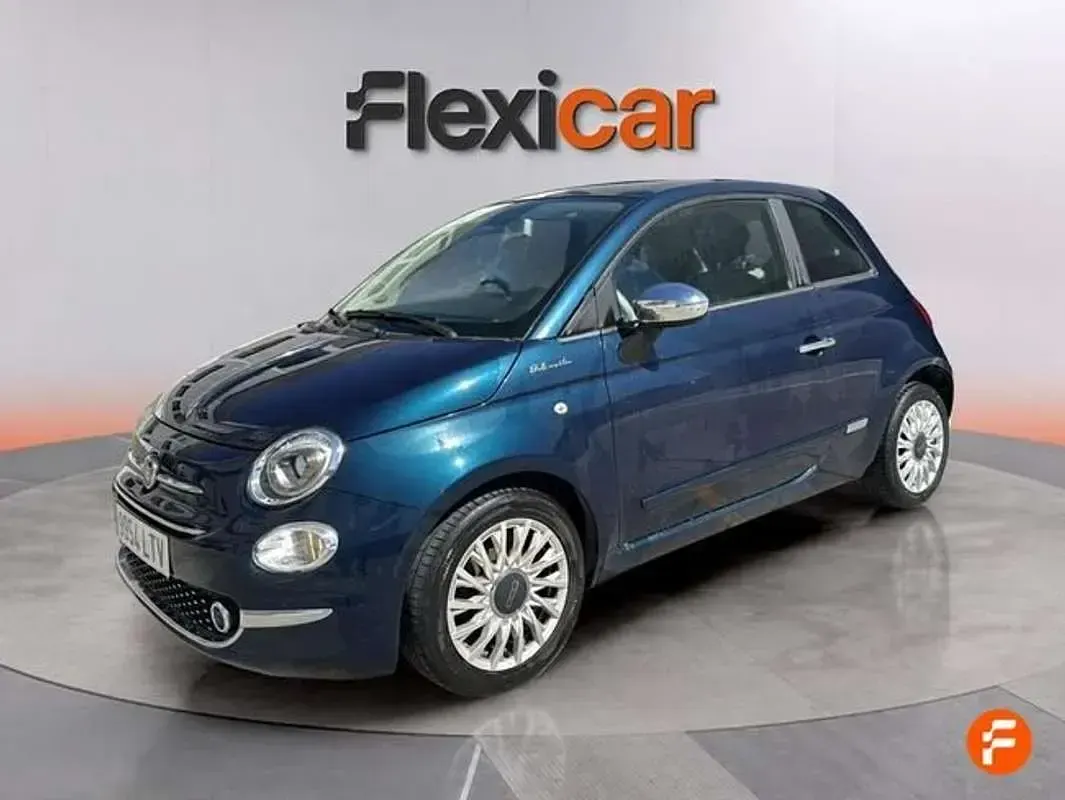 Usado Fiat 500 Dolcevita 71 CV (52 kW) 2021 Azul Berlina