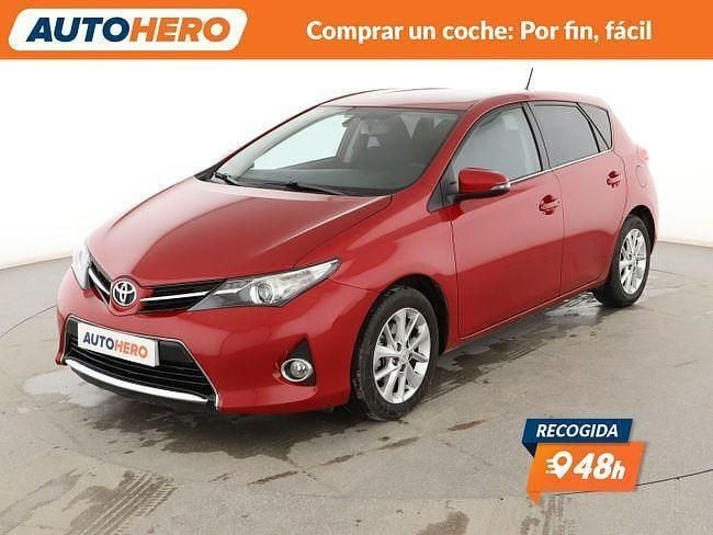 Usado Toyota Auris Business Edition 132 CV (97 kW) 2014 Rojo Berlina
