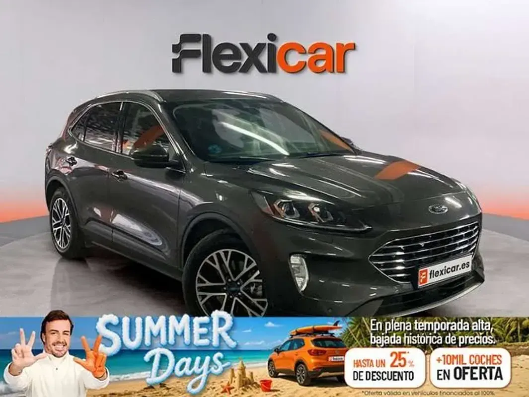 Usado Ford Kuga Titanium 226 CV (166 kW) 2021 SUV