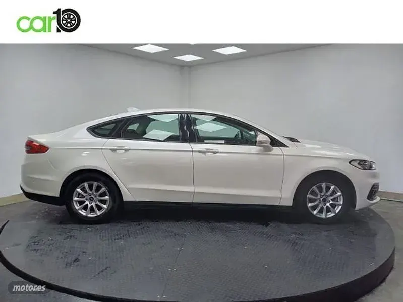 Usado Ford Mondeo Trend 187 CV (137 kW) 2020 Blanco Berlina