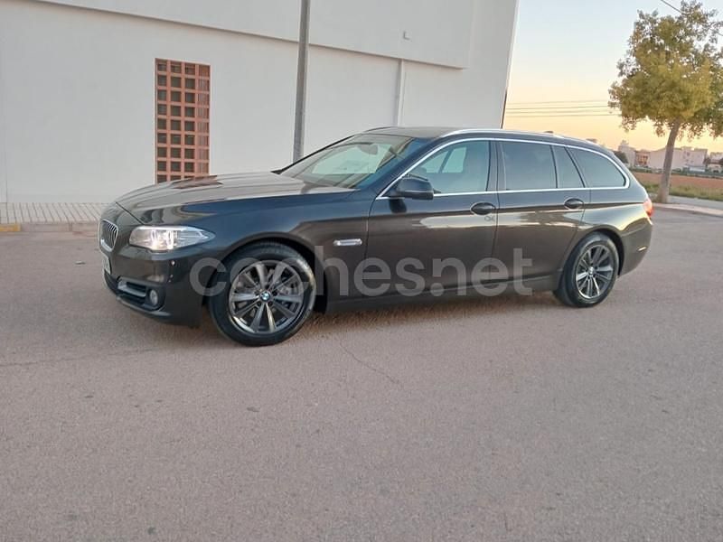Usado BMW 520 Gran Turismo 184 CV (135 kW) 2017 Gris / plata Berlina