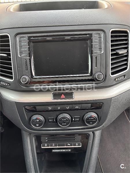 Usado VW Sharan Edition 150 CV (110 kW) 2020 Gris / plata Monovolumen