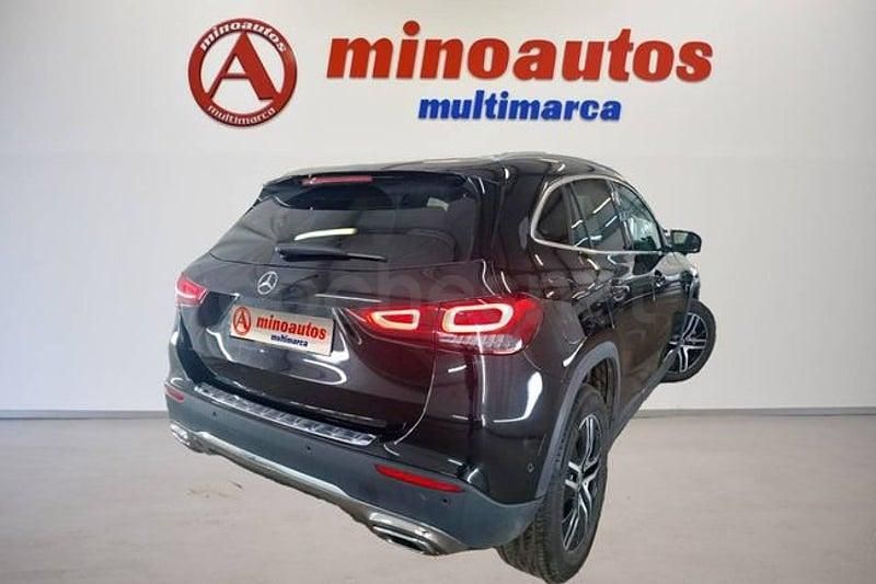 Usado Mercedes GLA250 Business 218 CV (160 kW) 2022 Negro SUV
