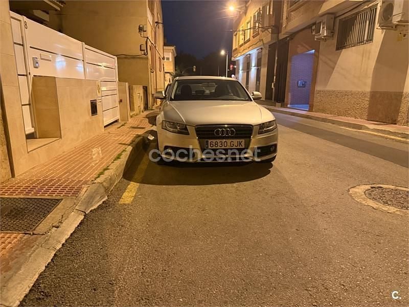 Usado Audi A4 160 CV (117 kW) 2008 Gris / plata Berlina