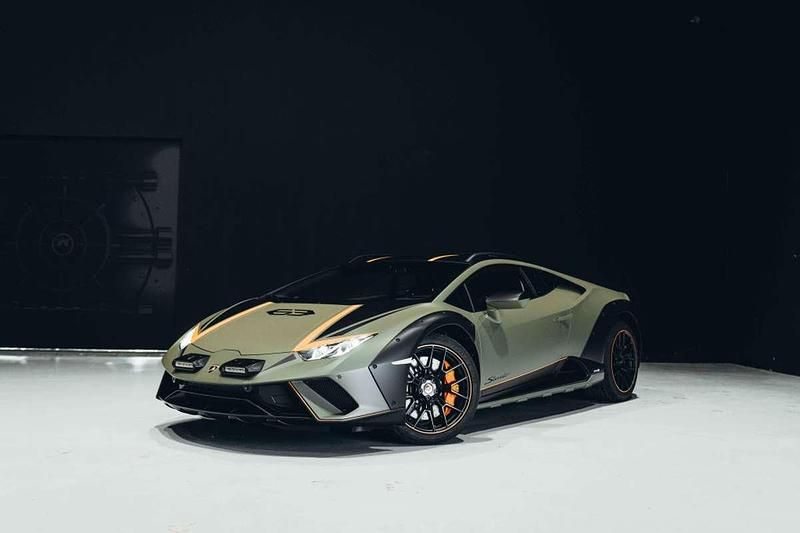 Verde Nuevo 2025 Lamborghini Huracán Coupe | 350.000 € - Imagen 1/4