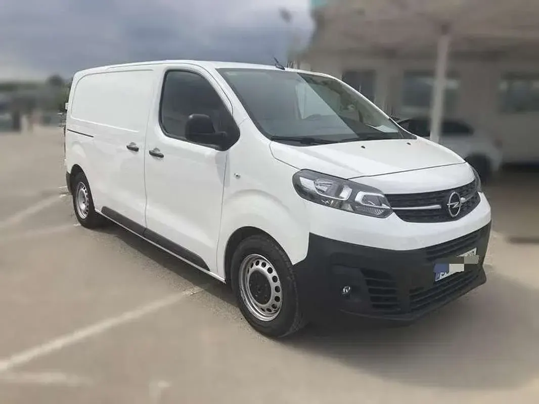 Usado Opel Vivaro 102 CV (75 kW) 2022 Blanco Monovolumen