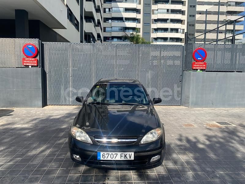 Negro Usado 2007 Chevrolet Lacetti SX Berlina | 3490 € (Precio justo) - Imagen 1/4